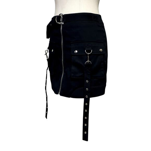 Poster Grl Emo Goth Metal Grunge Cargo Utility Zipper Strap Mini Skirt - Picture 4 of 12